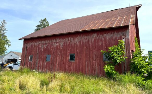 Barn 1